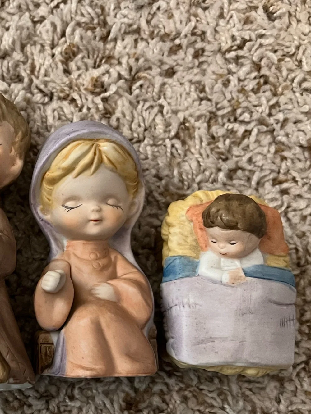 vintage porcelain nativity figurines made by Homco-set of 4